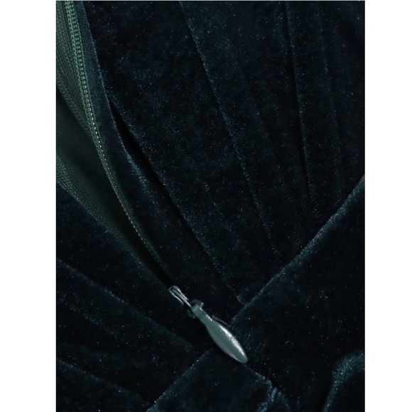 Corset Top Velvet Bodycon Mini Dress Dark Green Sweetheart Decollete Ruched - Picture 14 of 16